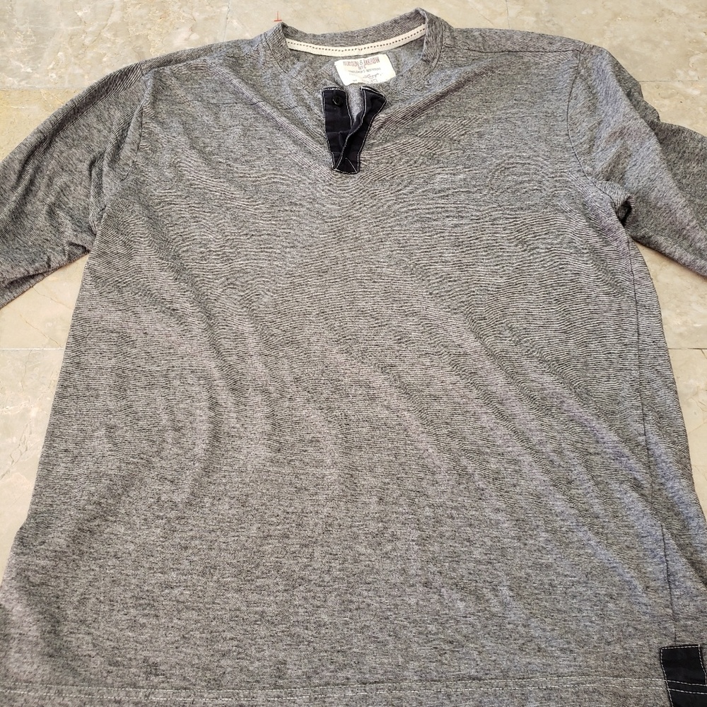 Hudson & Barrow NYC rugby style men's size L shirt